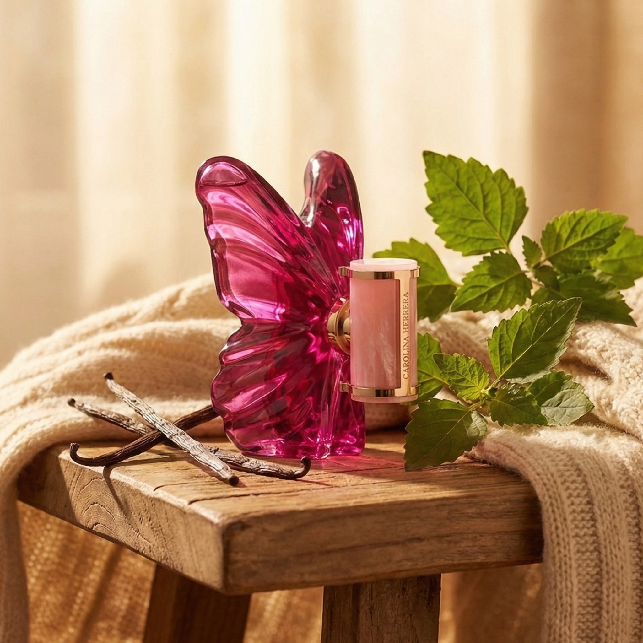 Carolina Herrera La Bomba Luxu - огляд і ціна Perfume La Fragrance